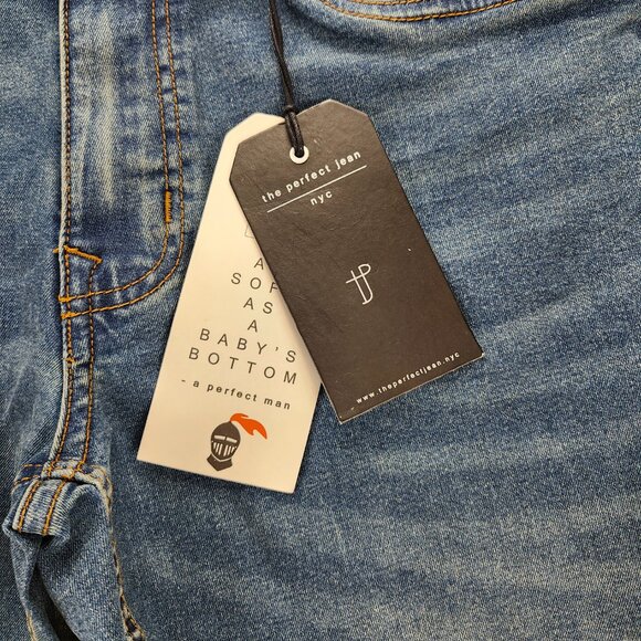 The Perfect Jean NYC Athletic Fit Size 33x30 NWT Stretch Straight Leg Denim Blue - Picture 4 of 11